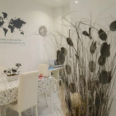 شقة A Casa Di Rosa *